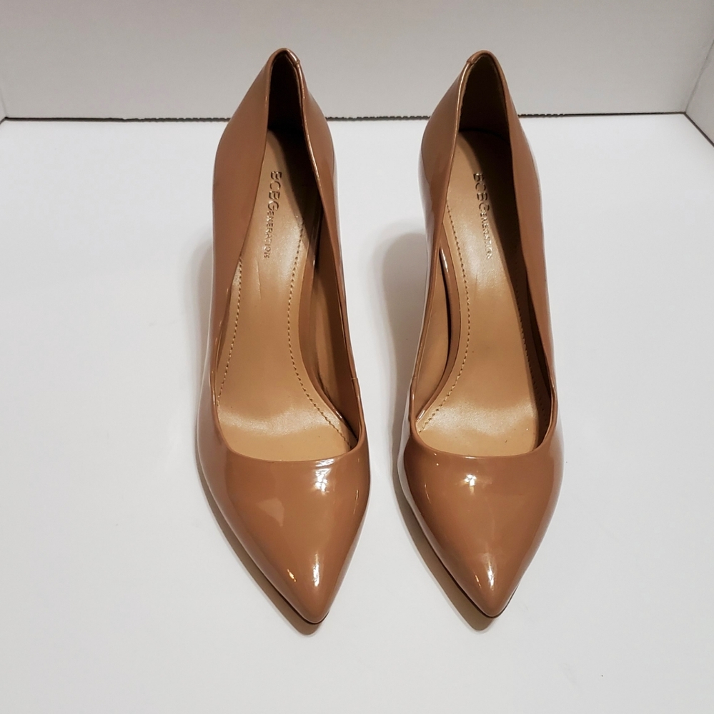BCBG TAN PUMPS ...SIZE 11